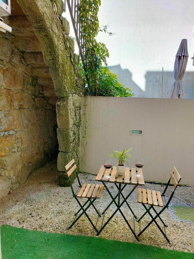 Porto Historic - Apartment With Private Patio Exterior photo